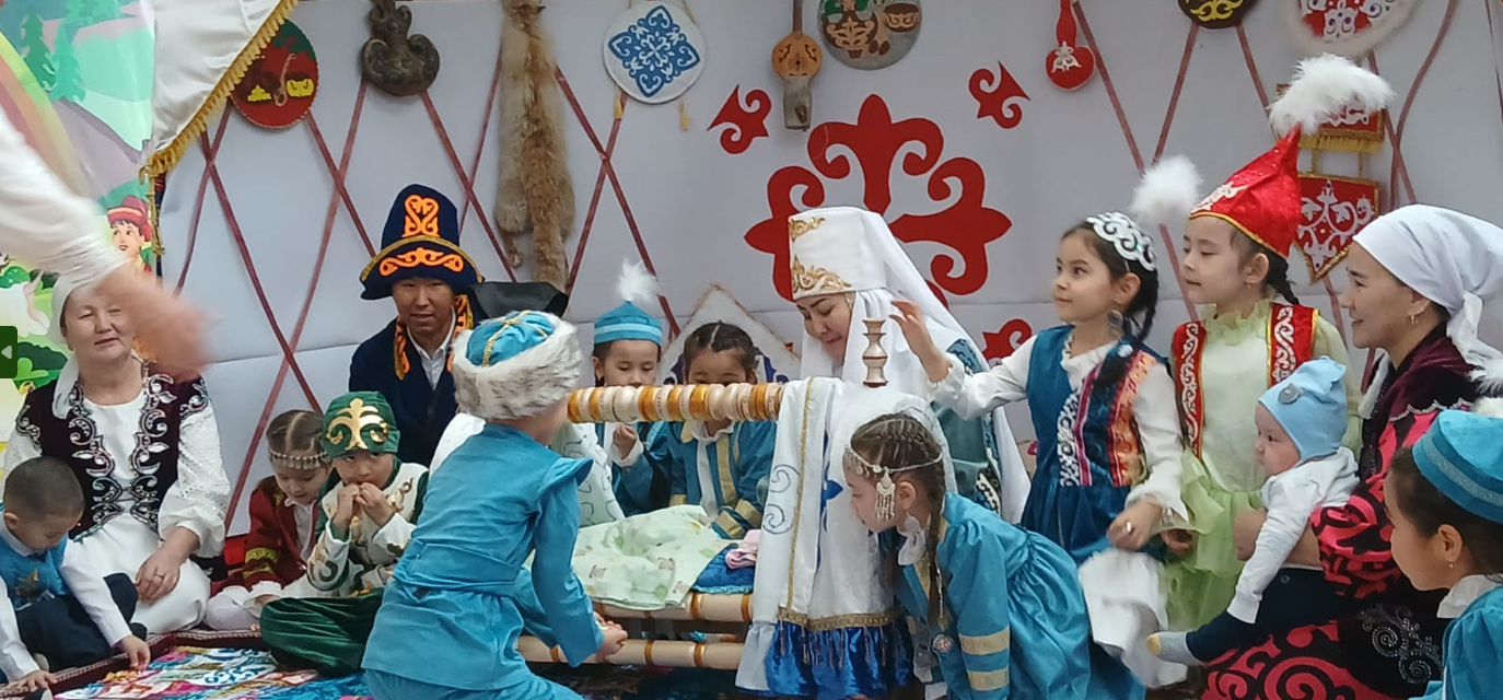"Армысың, Әз Наурыз!"іші топ «Ақ көгершін», «Қарлығаш», аралас топ «Балбөбек» және мектепалды топ «Балапан»